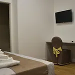 Les 3 Frühstückspension Lecce