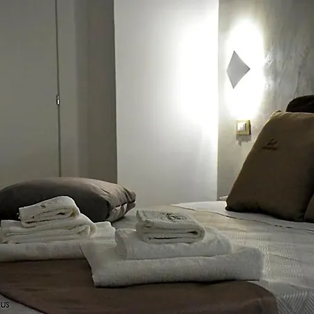 Bed & Breakfast Les 3 Lecce