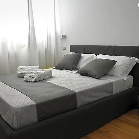 Bed & Breakfast Les 3 4*
